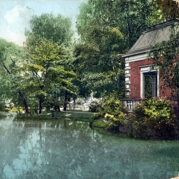 Großer Stadtparkweiher auf historischer Postkarte